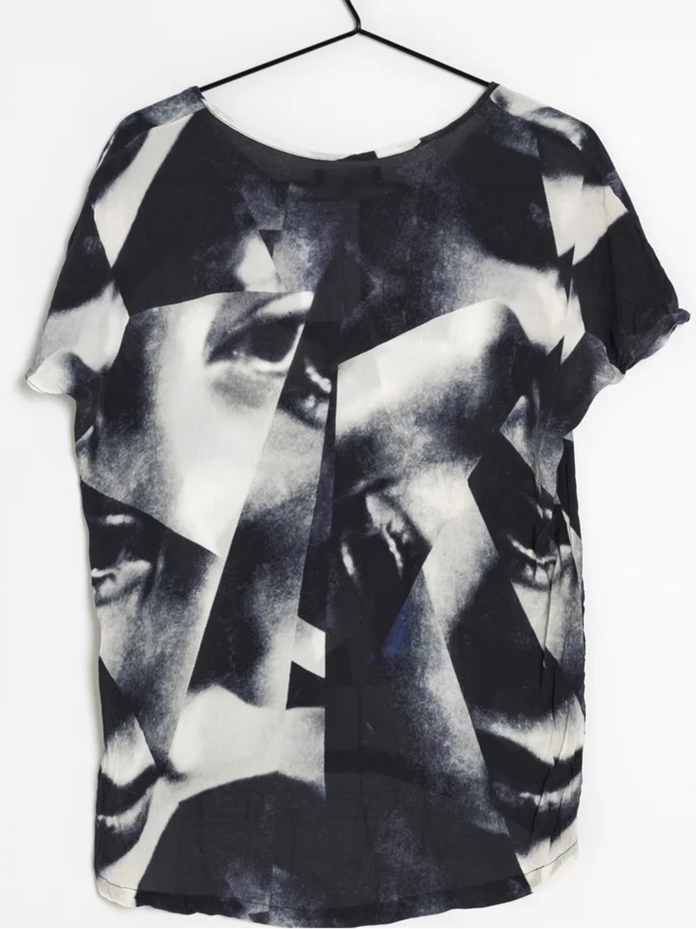 Second Female Abstract Face Print Silk Blend Tee Blouse Black White Size S